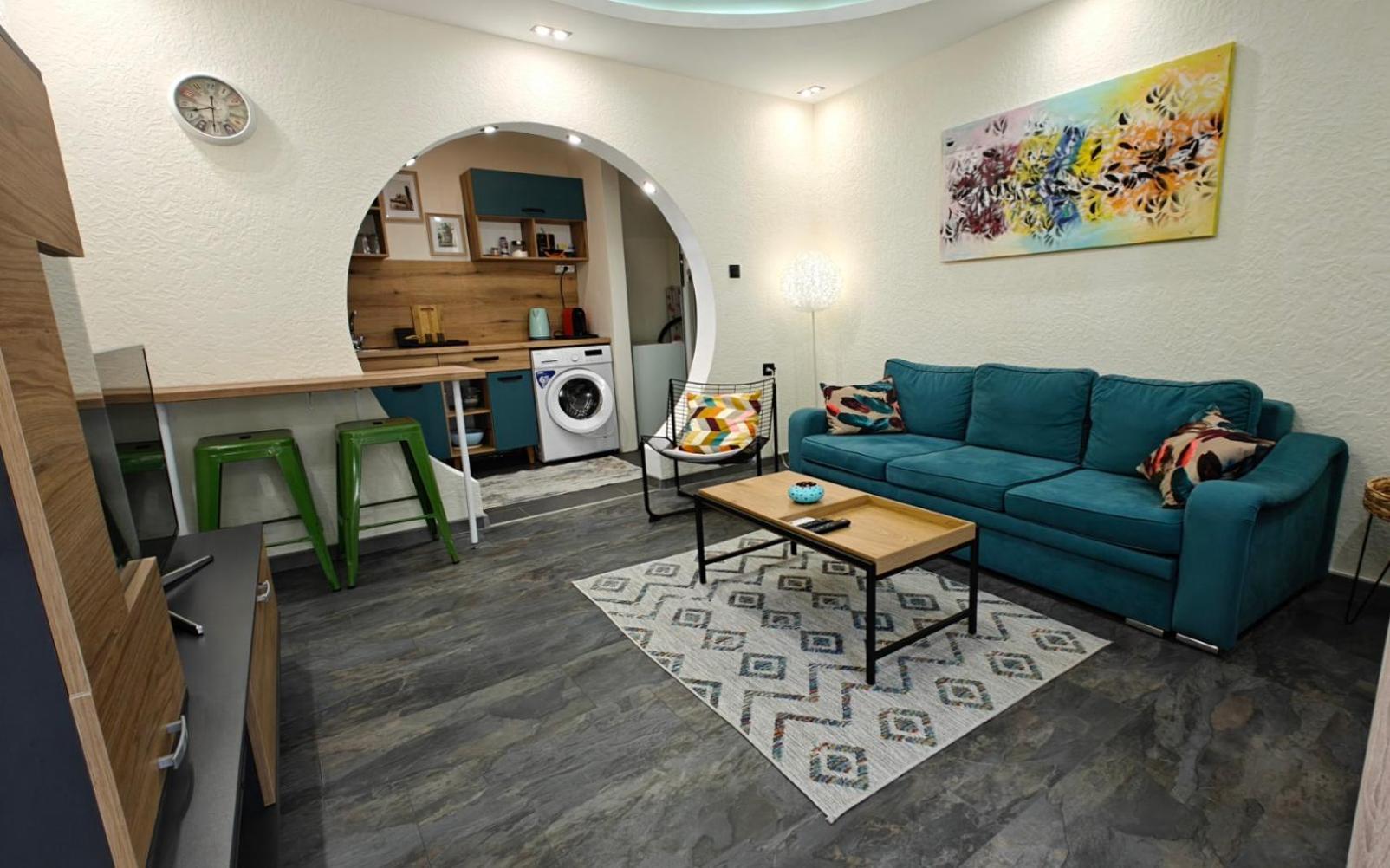 Modern 1Br Apartment With Private Garden Top Center Пловдив Екстериор снимка